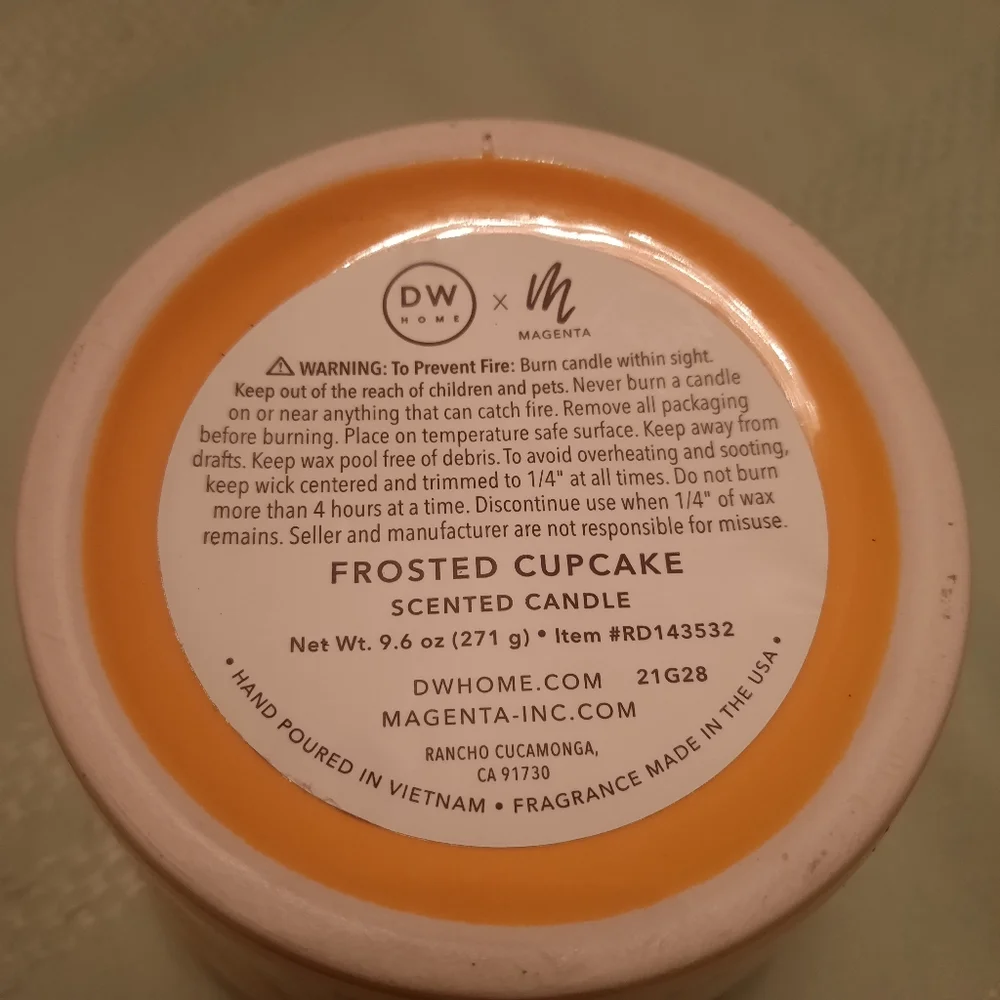 Rae Dunn Cupcake Candle - Picture 4 of 4